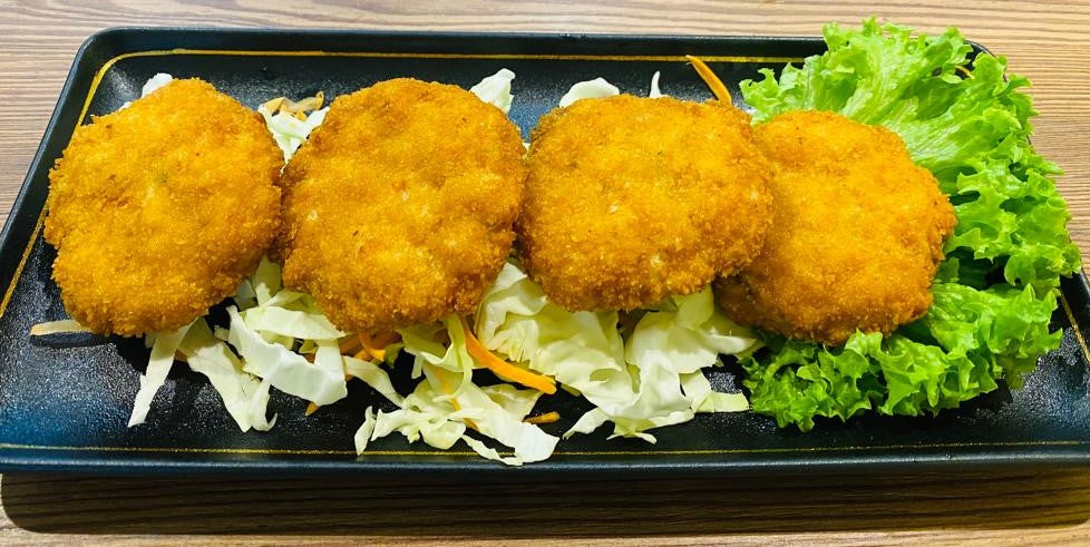 F6.Thai Crispy Prawn Cake 泰式脆皮虾饼