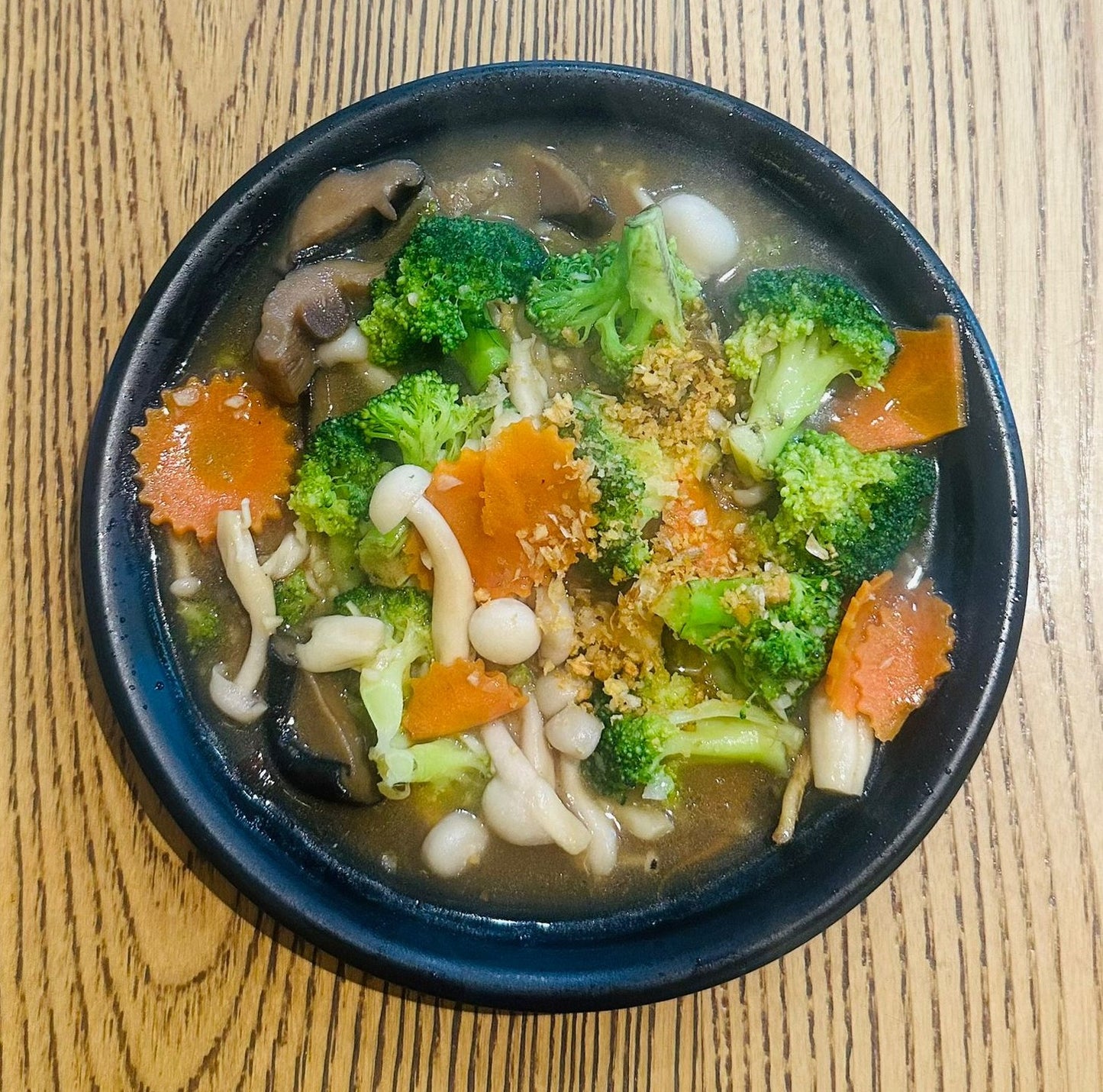 V1.Broccoli With Mushrooms Stir Fry 炒西兰花蘑菇